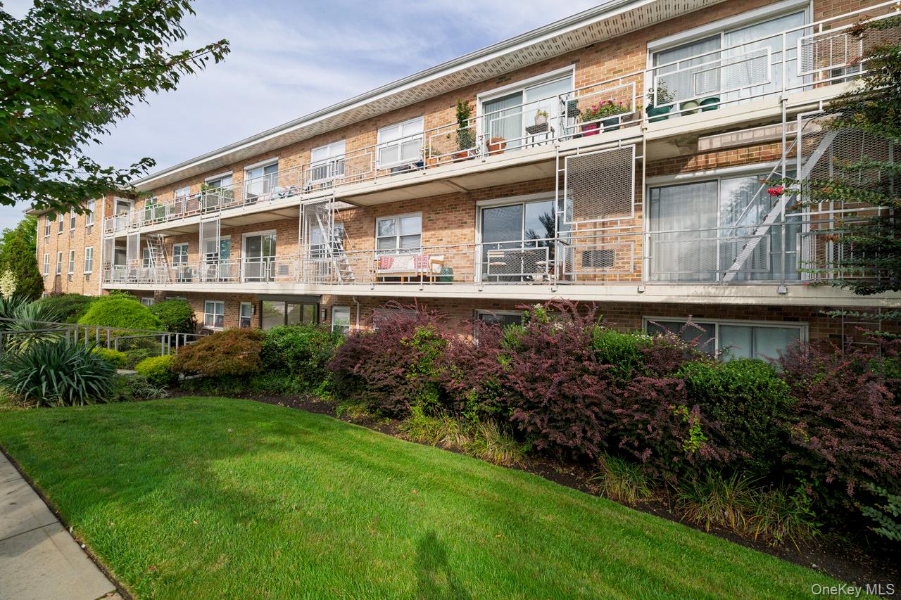 90 South Park B1 Property Photo 2