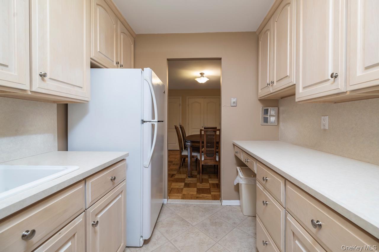 90 South Park B1 Property Photo 11