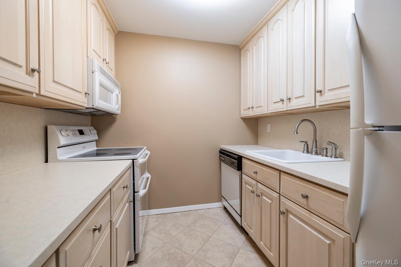 90 South Park B1 Property Photo 12