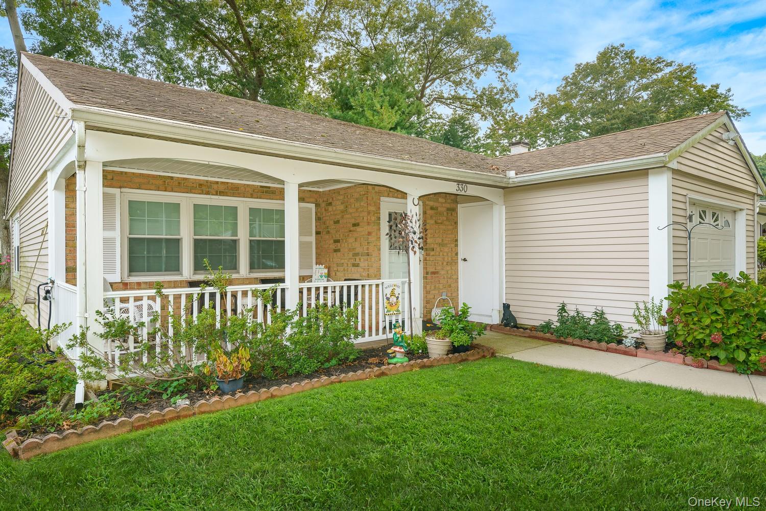 330 Brownfield Drive Property Photo 2
