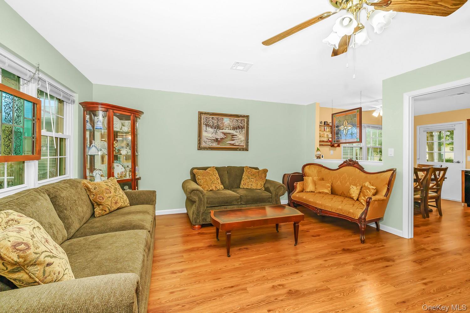 330 Brownfield Drive Property Photo 4