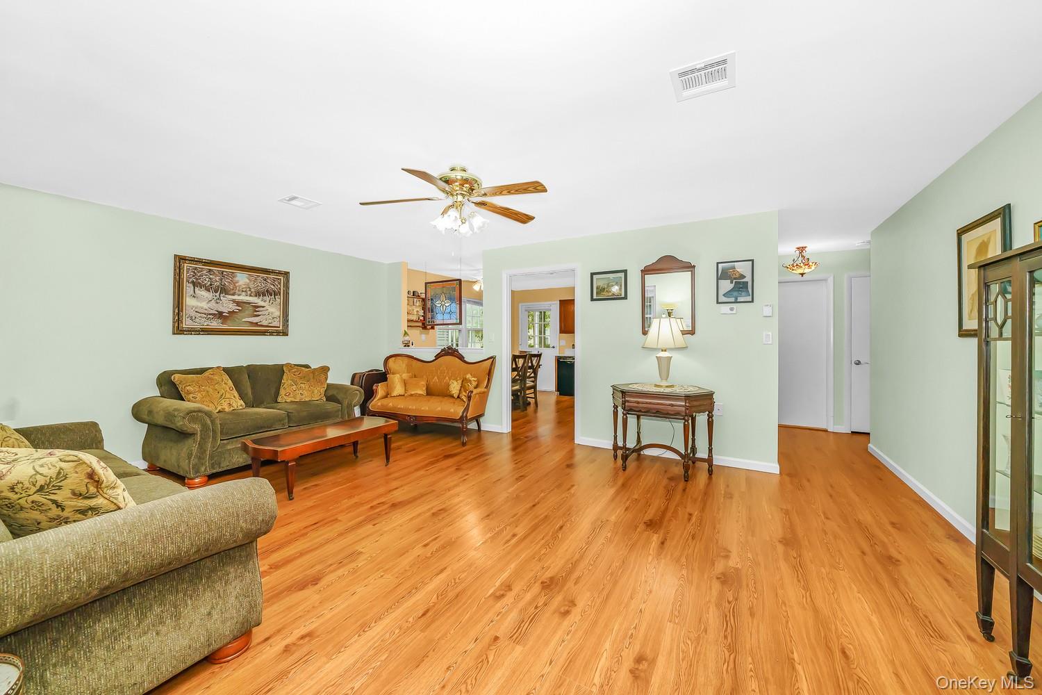 330 Brownfield Drive Property Photo 6