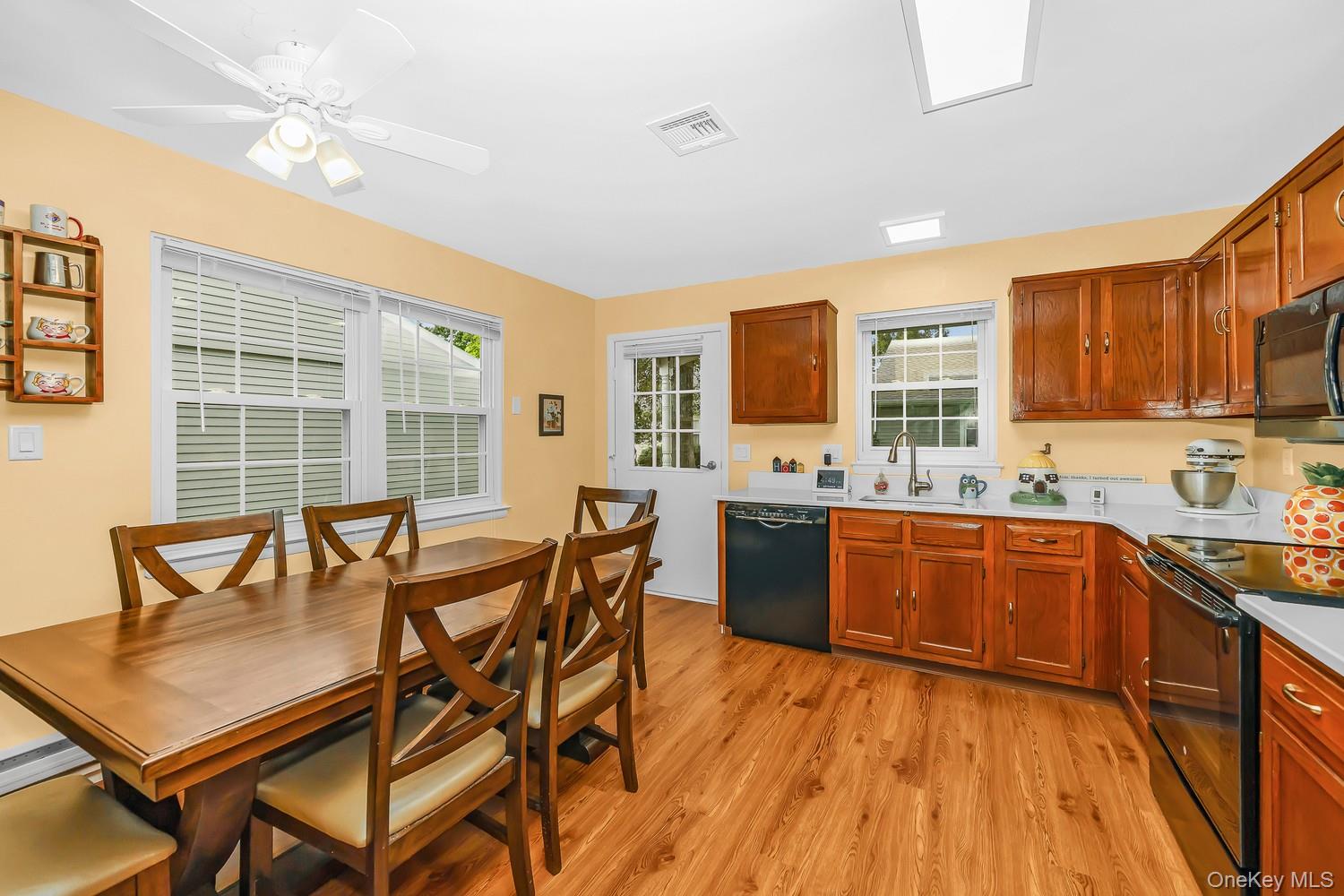 330 Brownfield Drive Property Photo 13