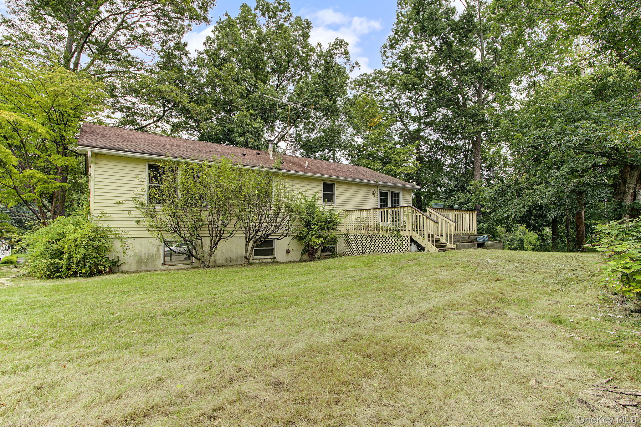 47 Jean Drive Property Photo 3