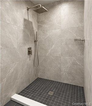 71 E Shore Drive Property Photo 9