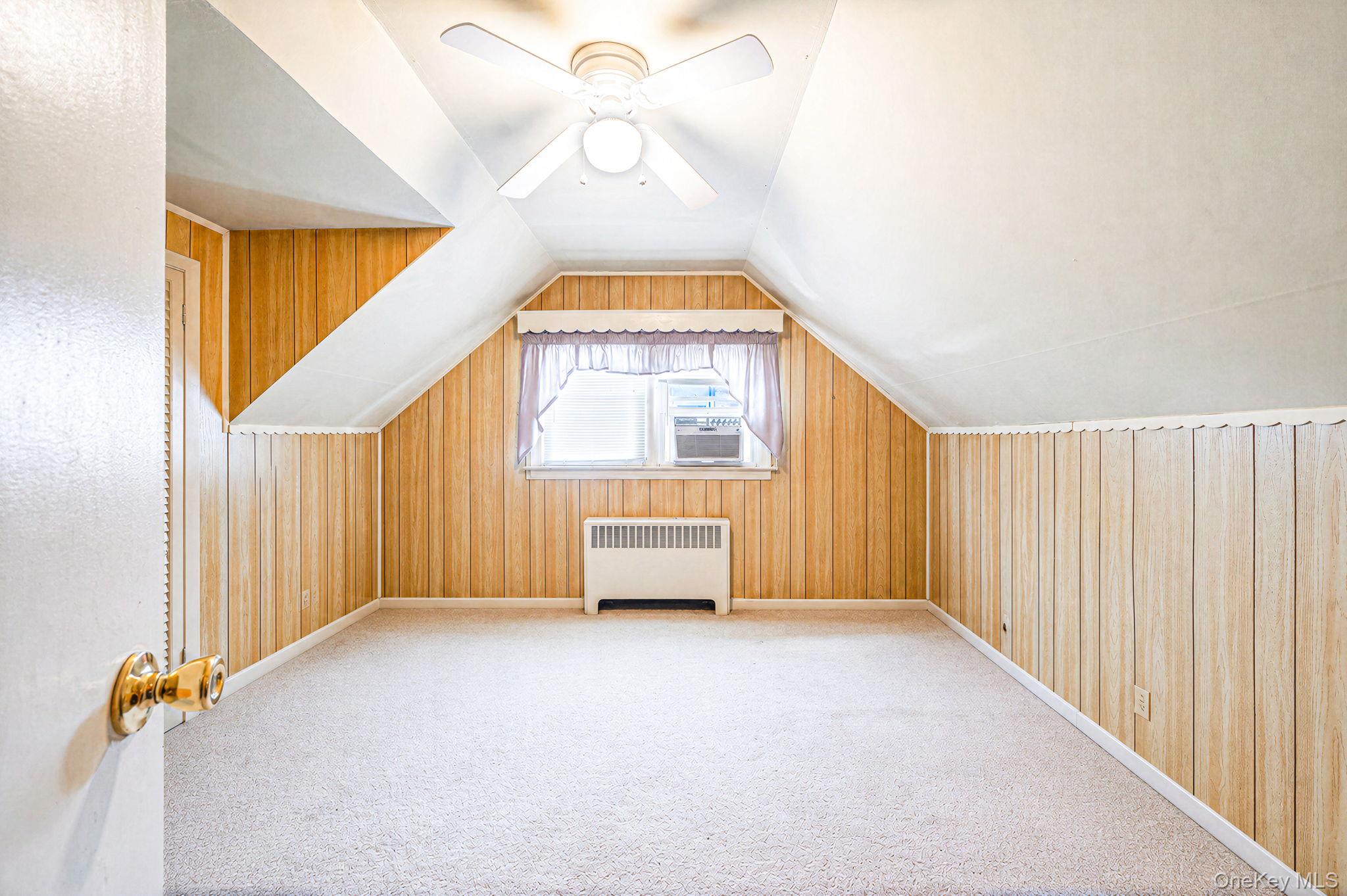 223 N Fulton Avenue Property Photo 14
