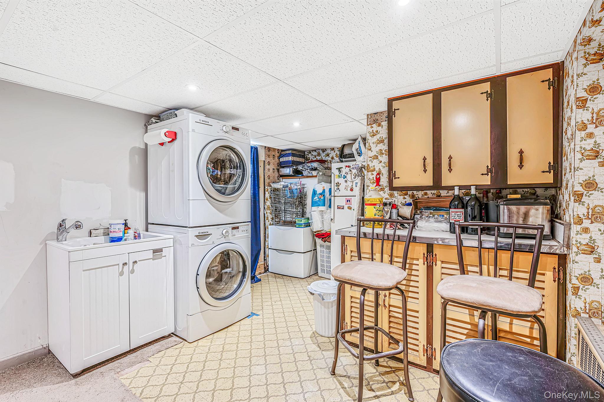 223 N Fulton Avenue Property Photo 39
