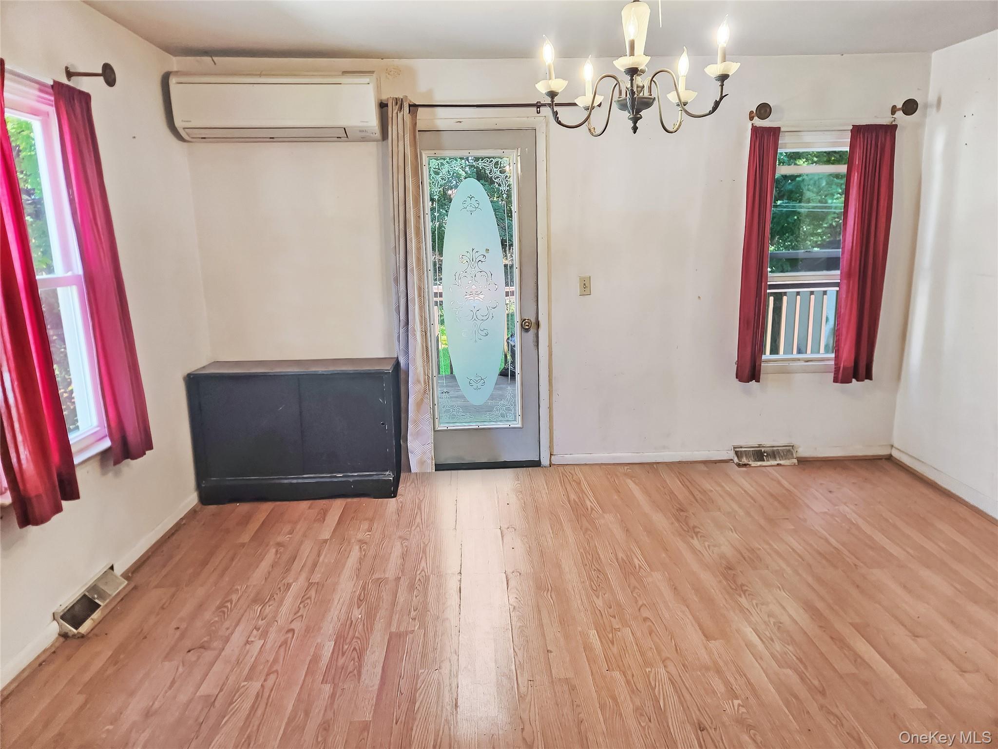 15 Grove Street Property Photo 4
