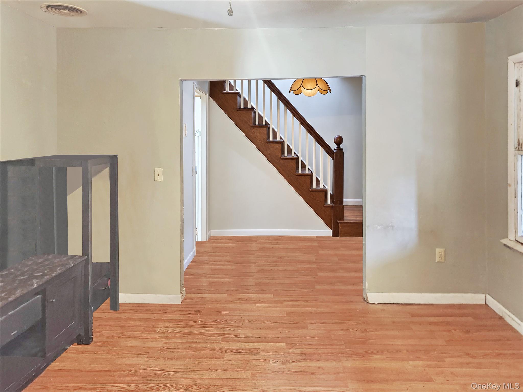 15 Grove Street Property Photo 5