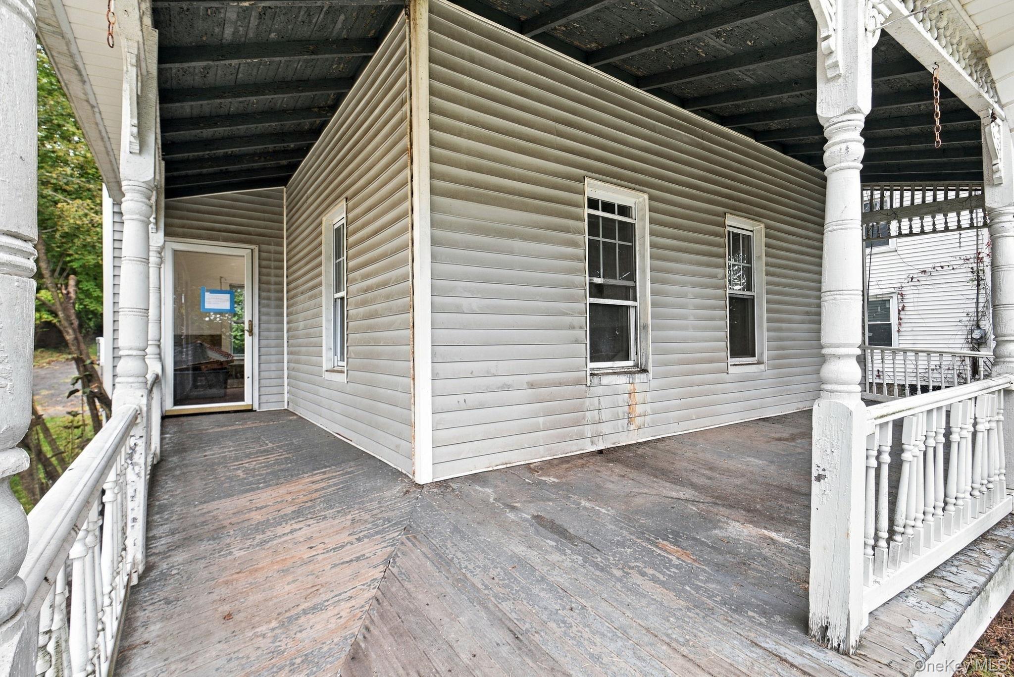 10 Hudson Terrace Property Photo 3