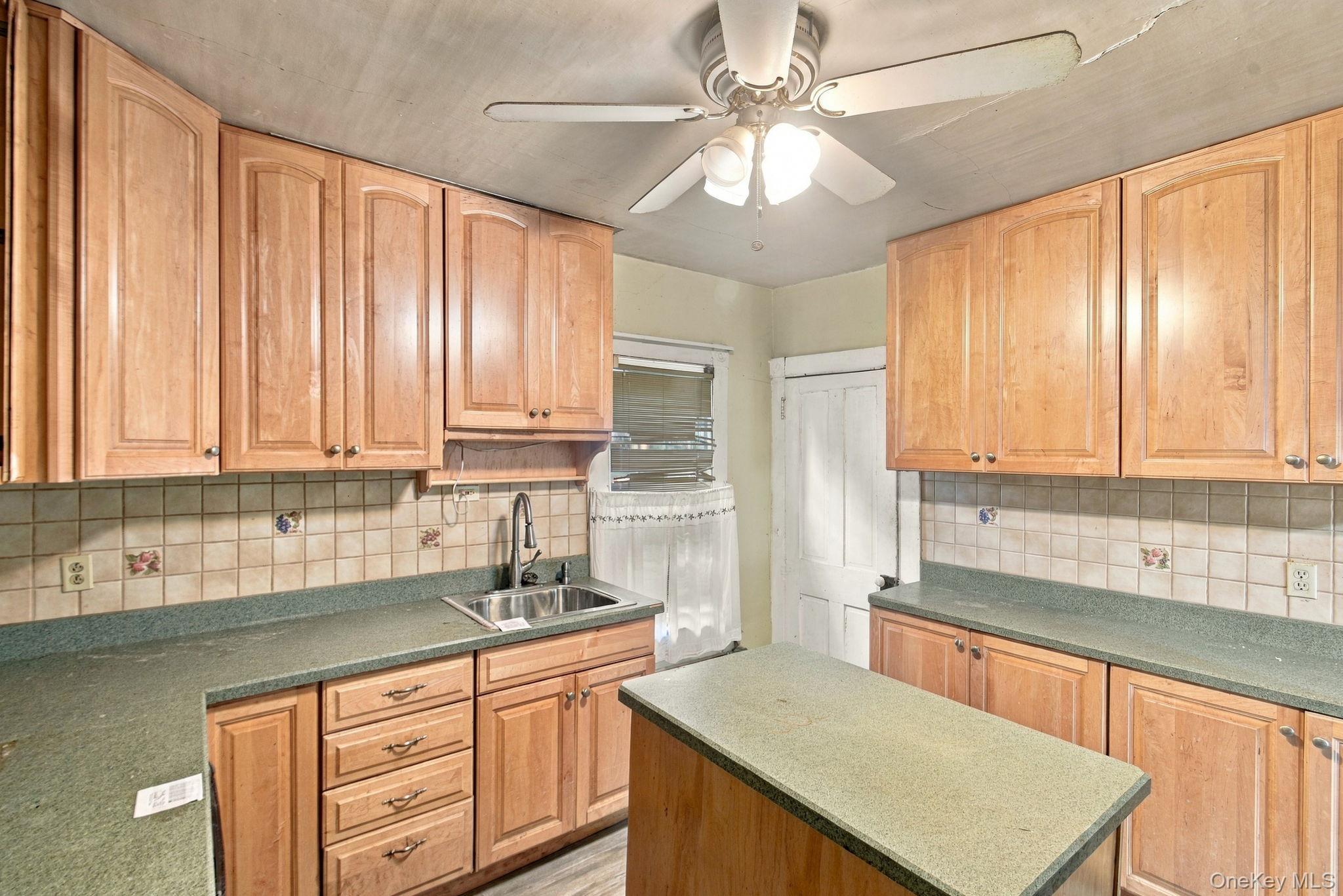 10 Hudson Terrace Property Photo 10