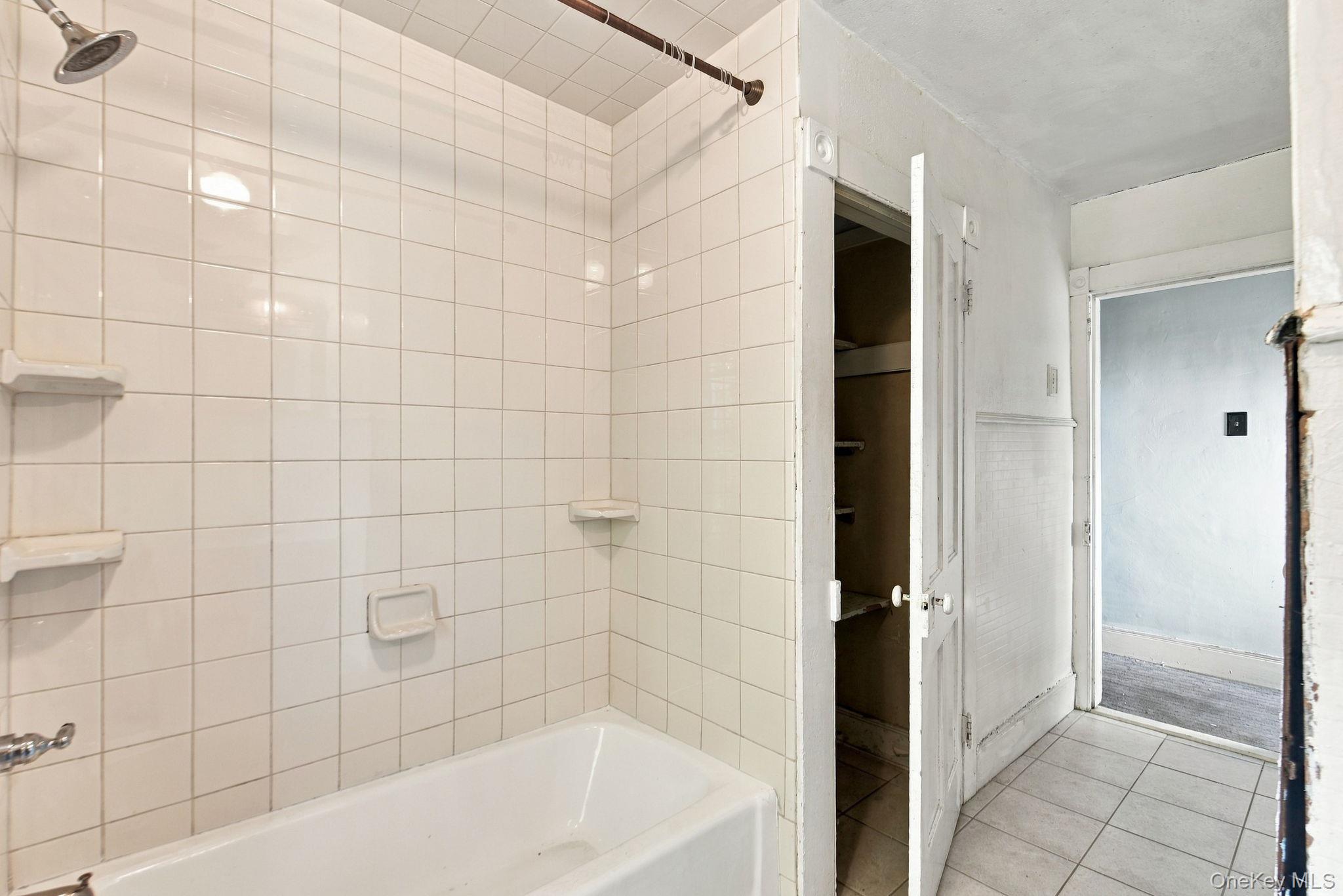 10 Hudson Terrace Property Photo 15