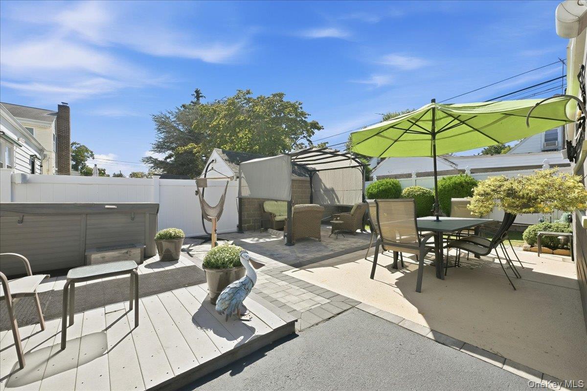 8614 251st Street Property Photo 19