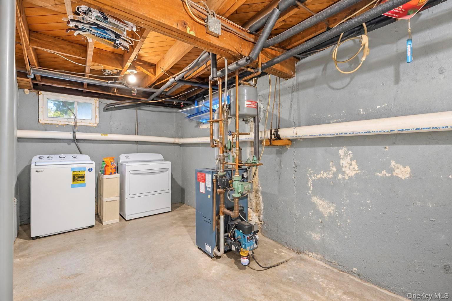 150 W 19th Street Property Photo 33
