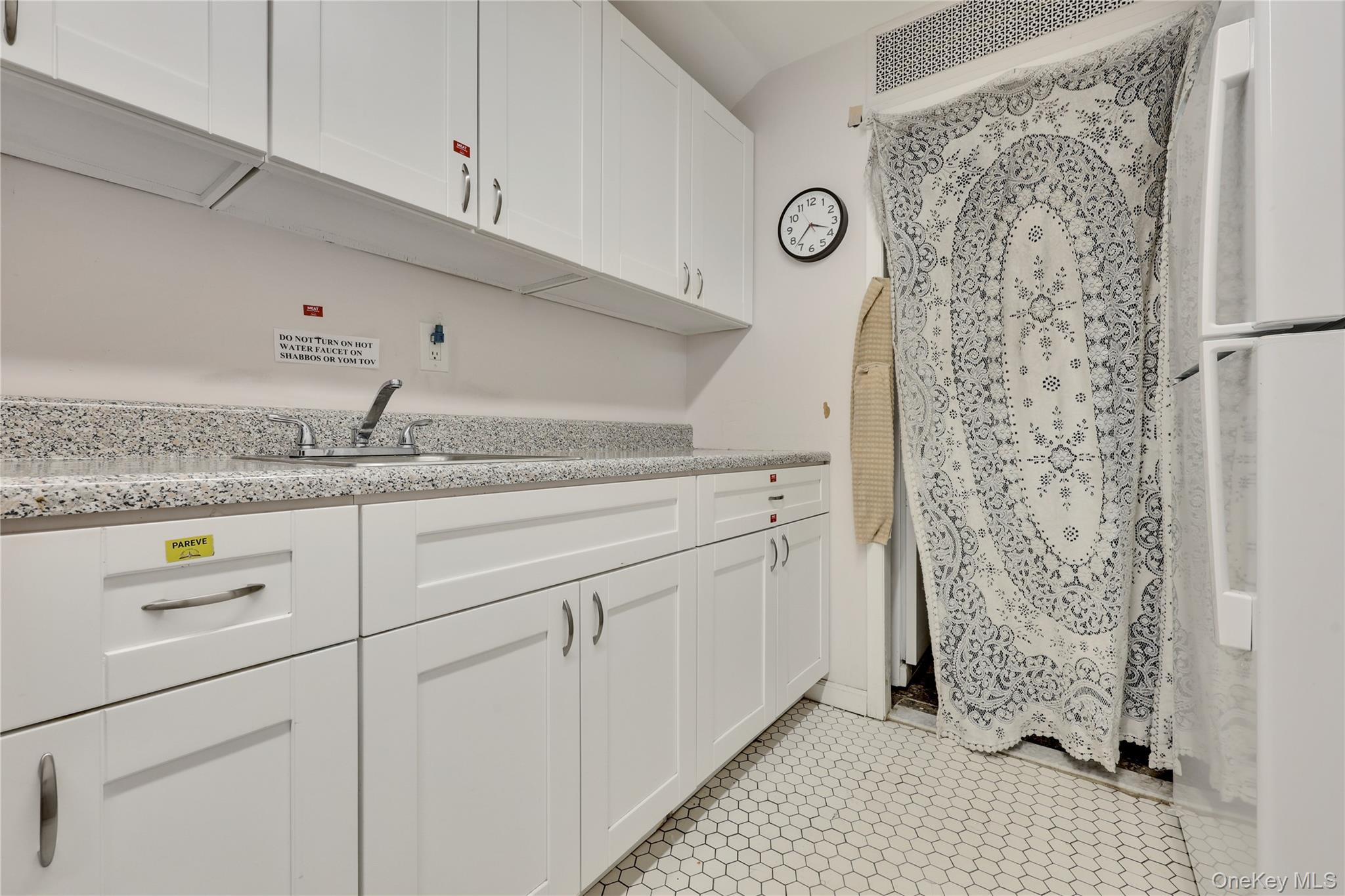 22 Woodmere Boulevard Property Photo 22