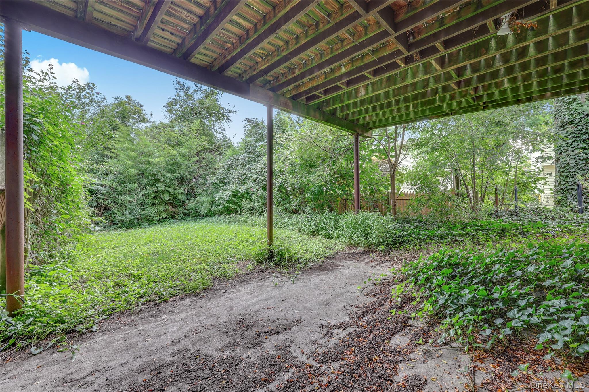 22 Woodmere Boulevard Property Photo 27