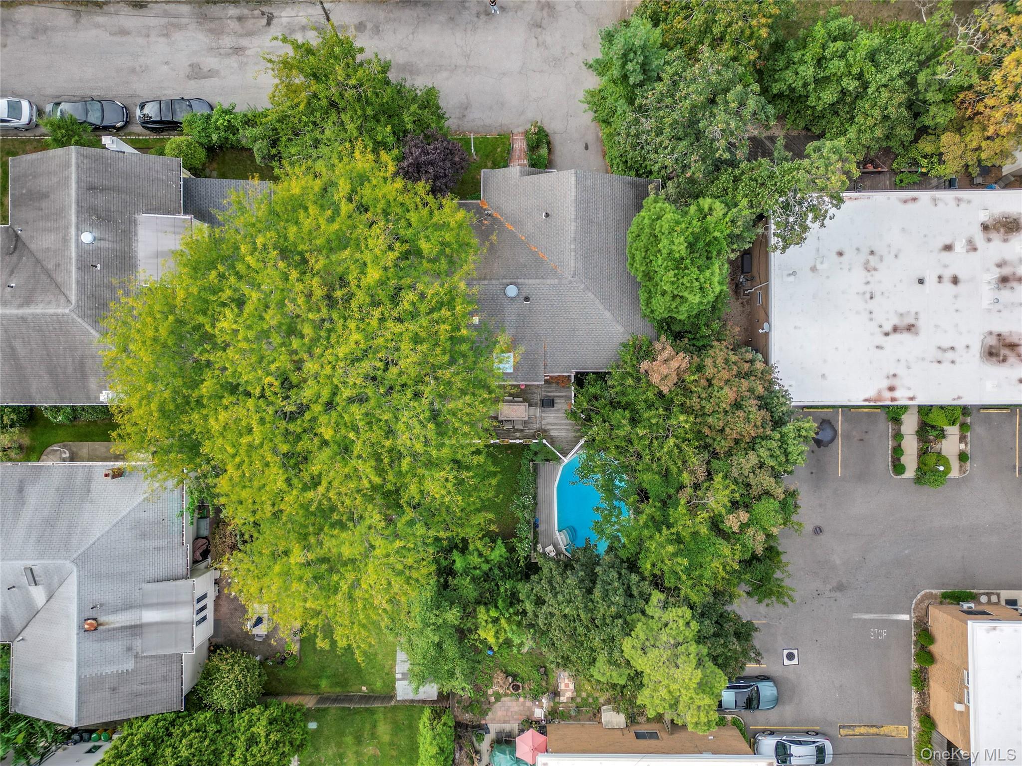 22 Woodmere Boulevard Property Photo 30