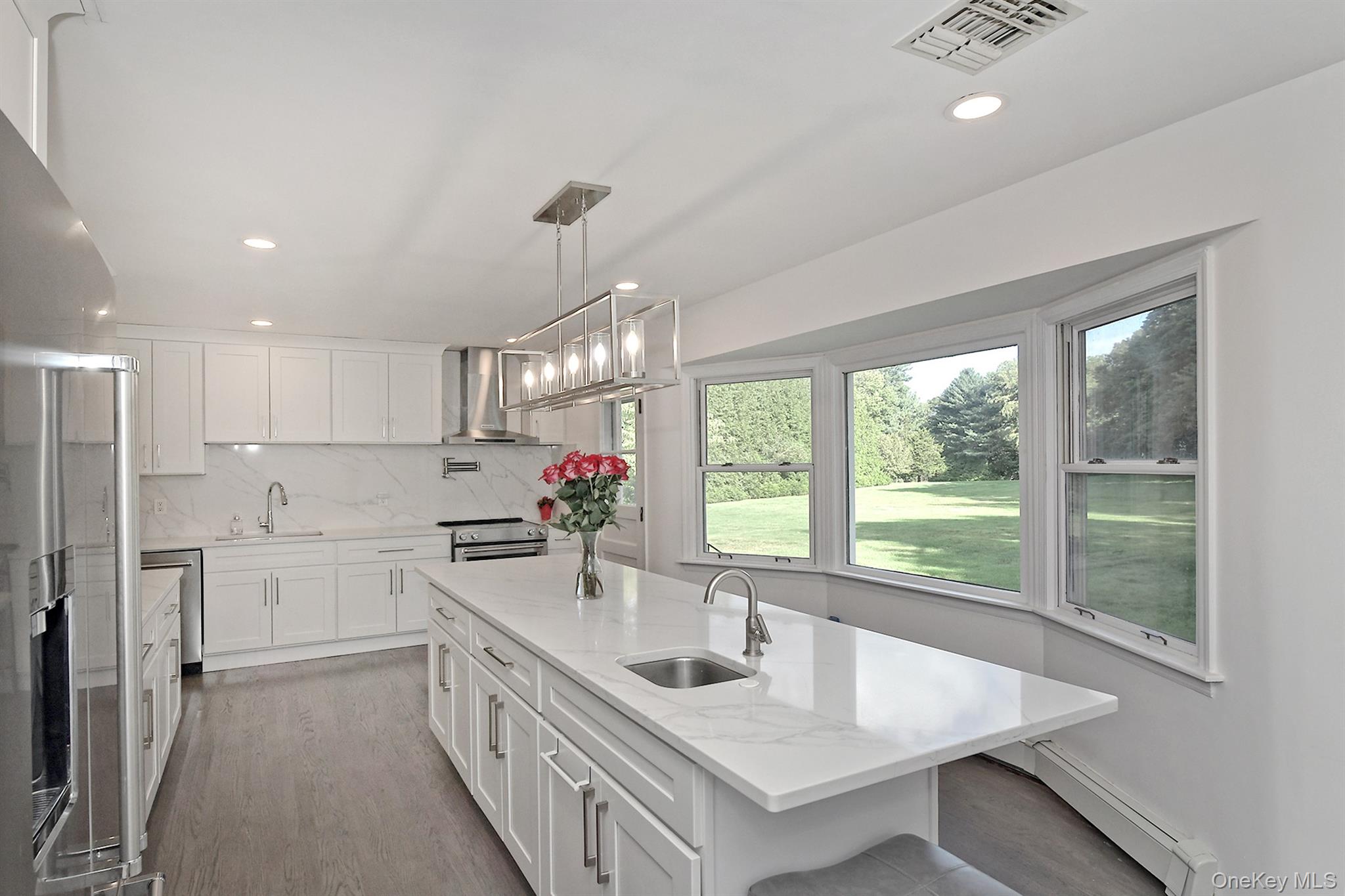 1950 Midlane Property Photo 15