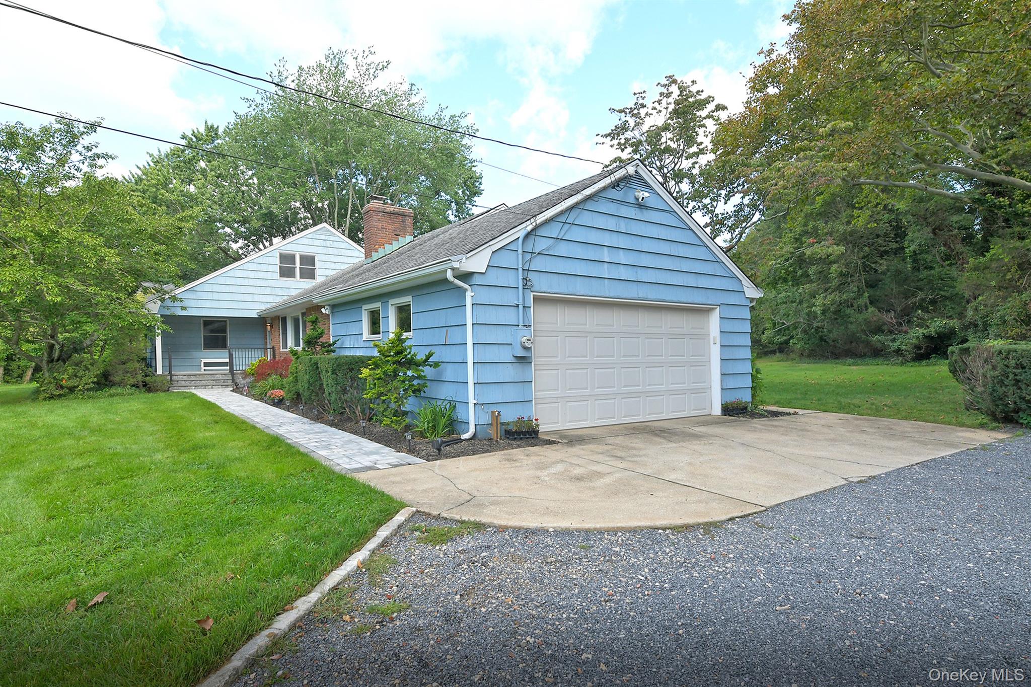 1950 Midlane Property Photo 28