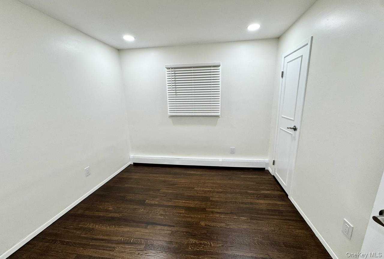 219 Bellerose Avenue Property Photo 15