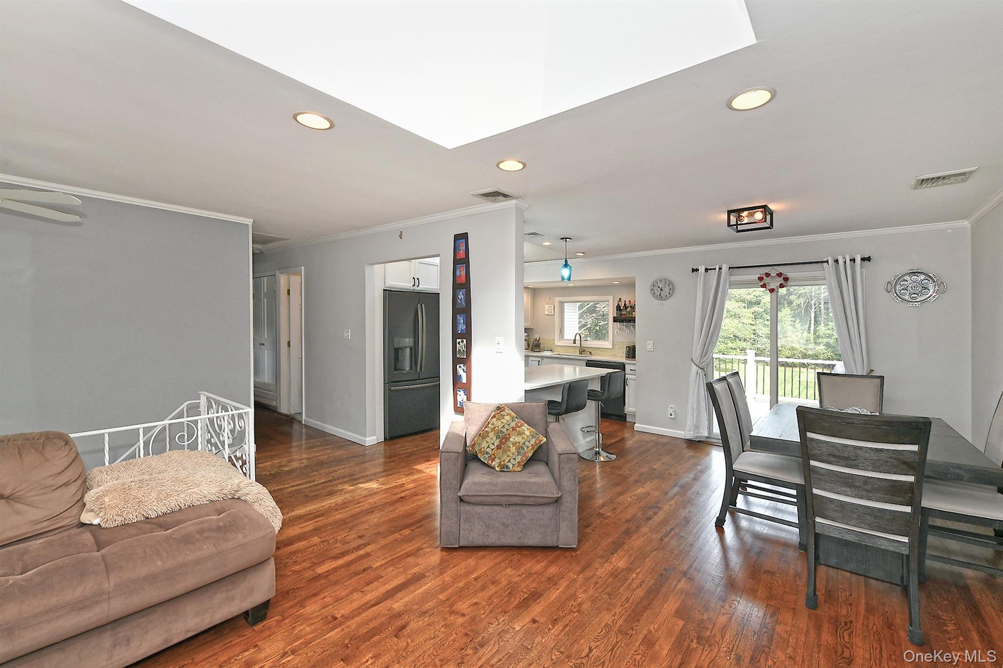 37 Euclid Avenue Property Photo 10