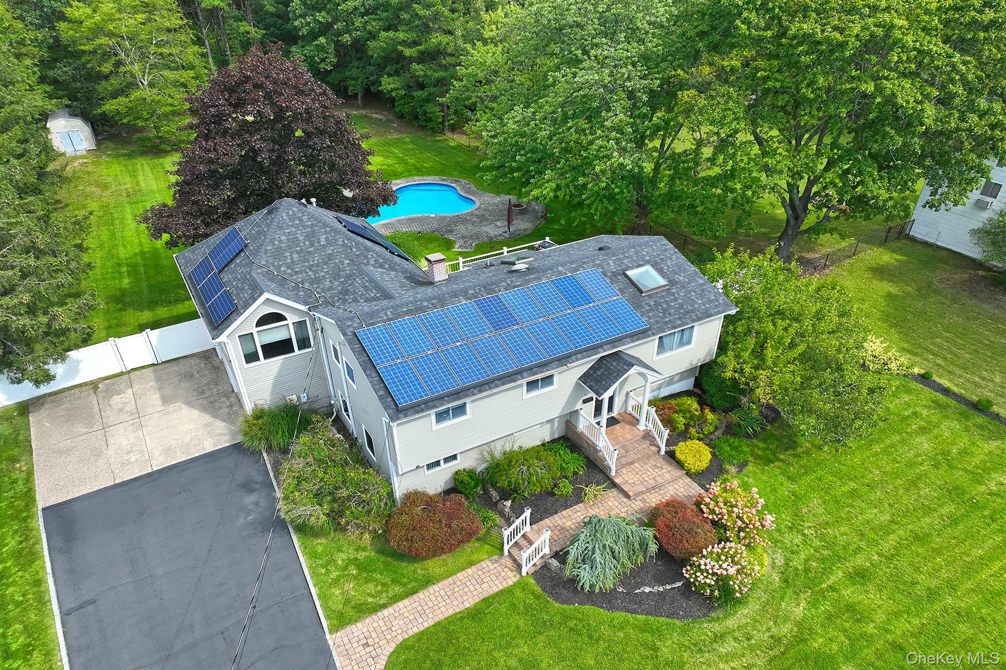 37 Euclid Avenue Property Photo 35