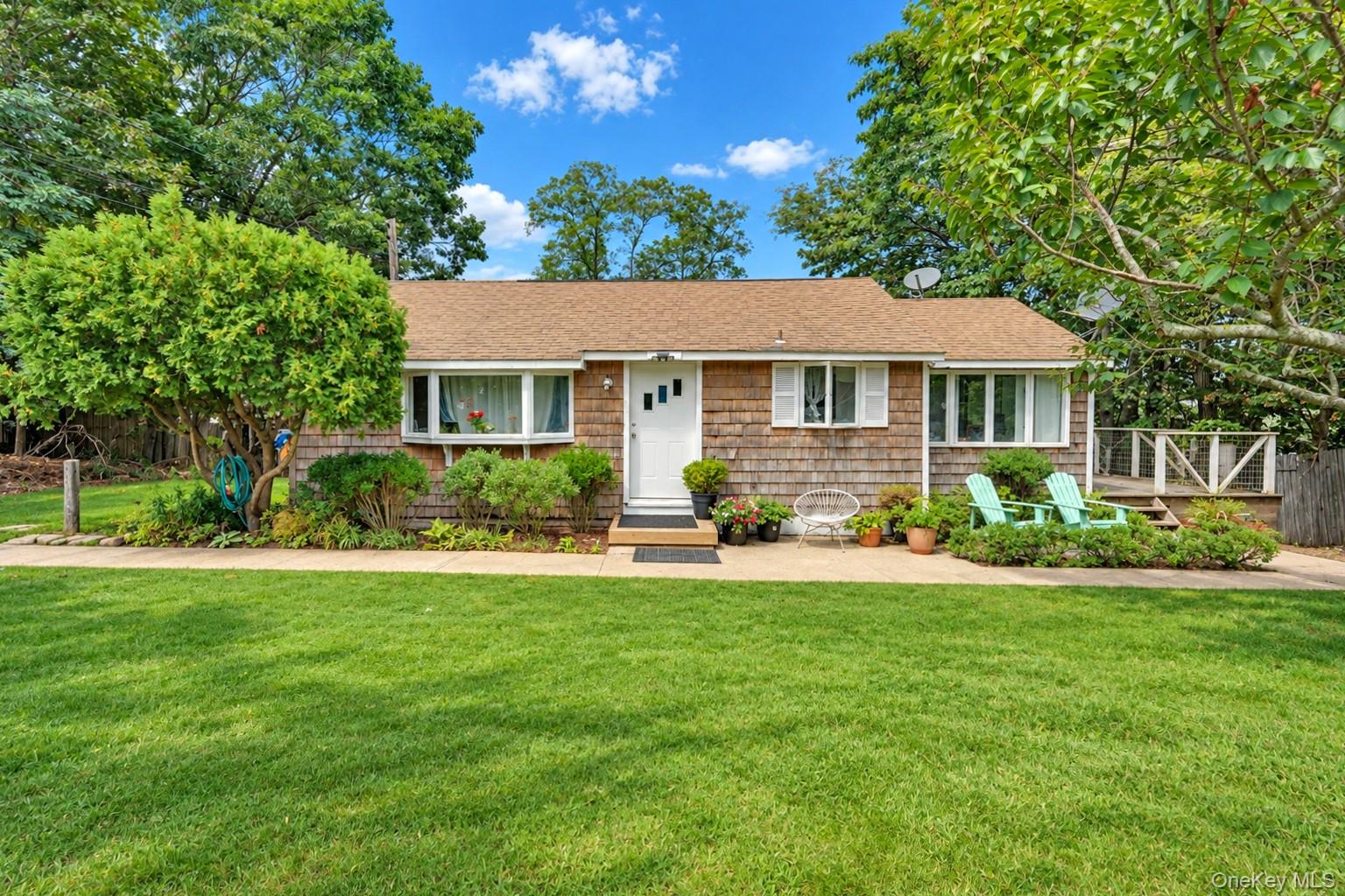 4 Holzman Drive Property Photo 1