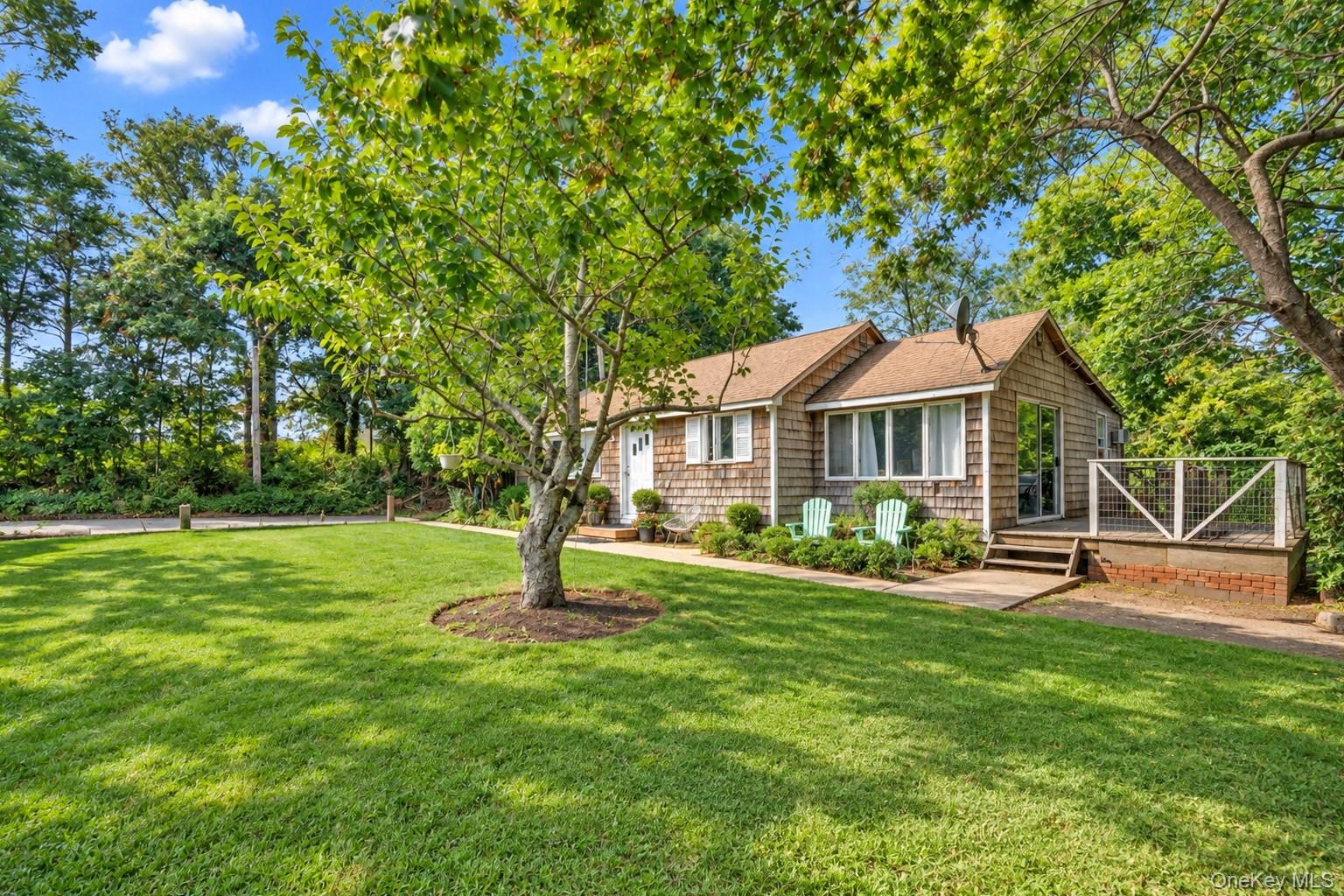 4 Holzman Drive Property Photo 2