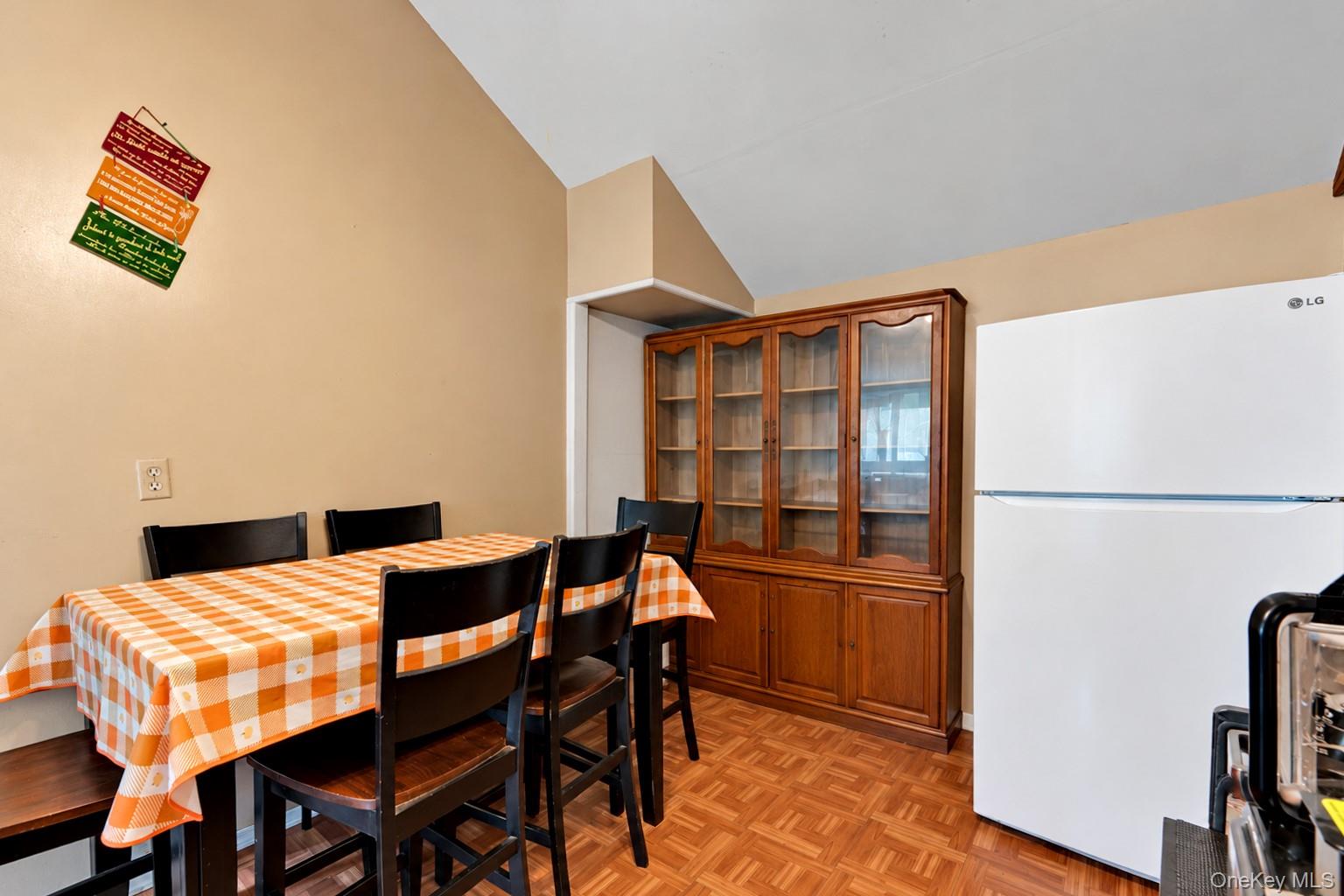 4 Holzman Drive Property Photo 4