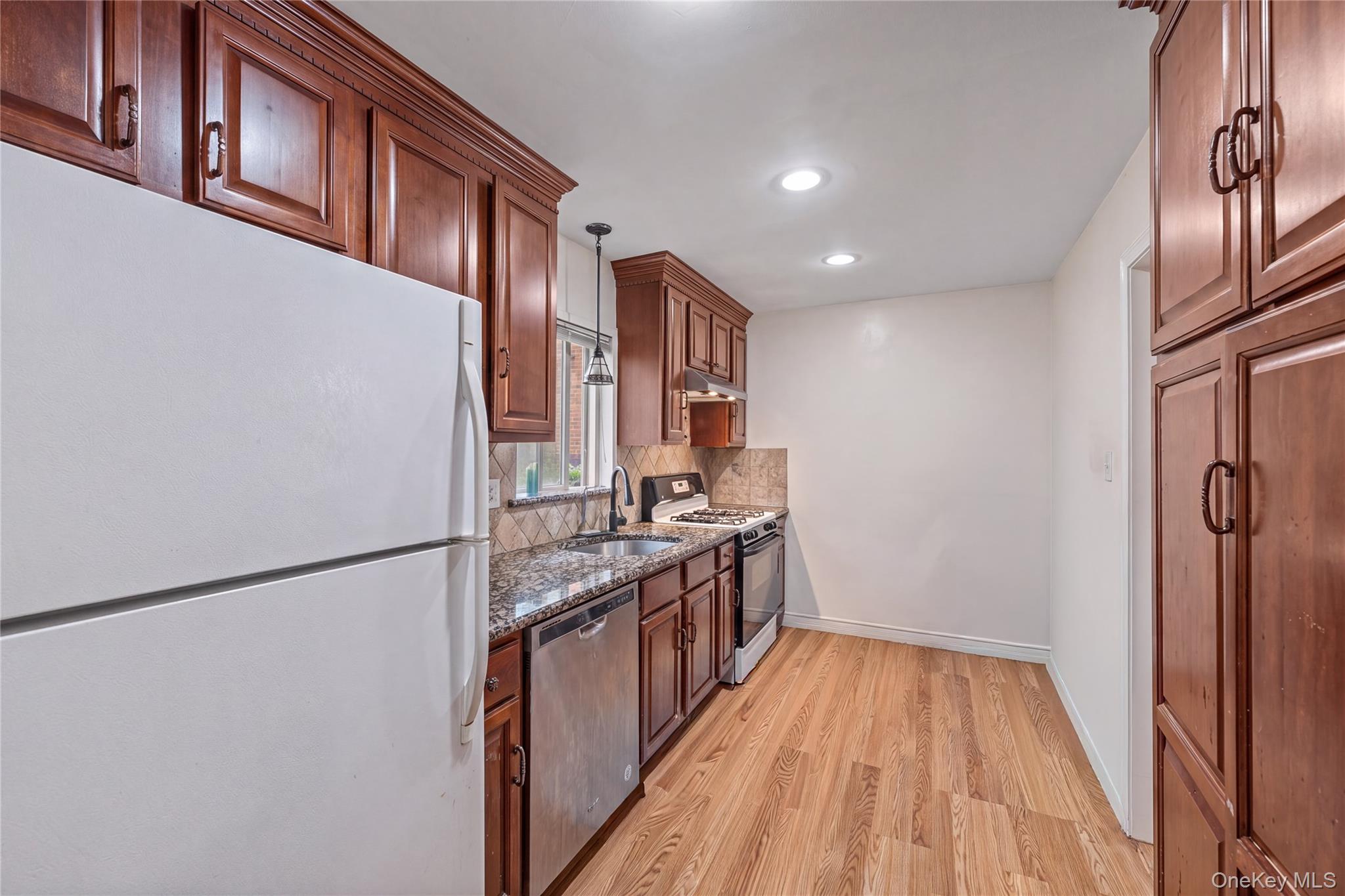 134 Hart Avenue Property Photo 12