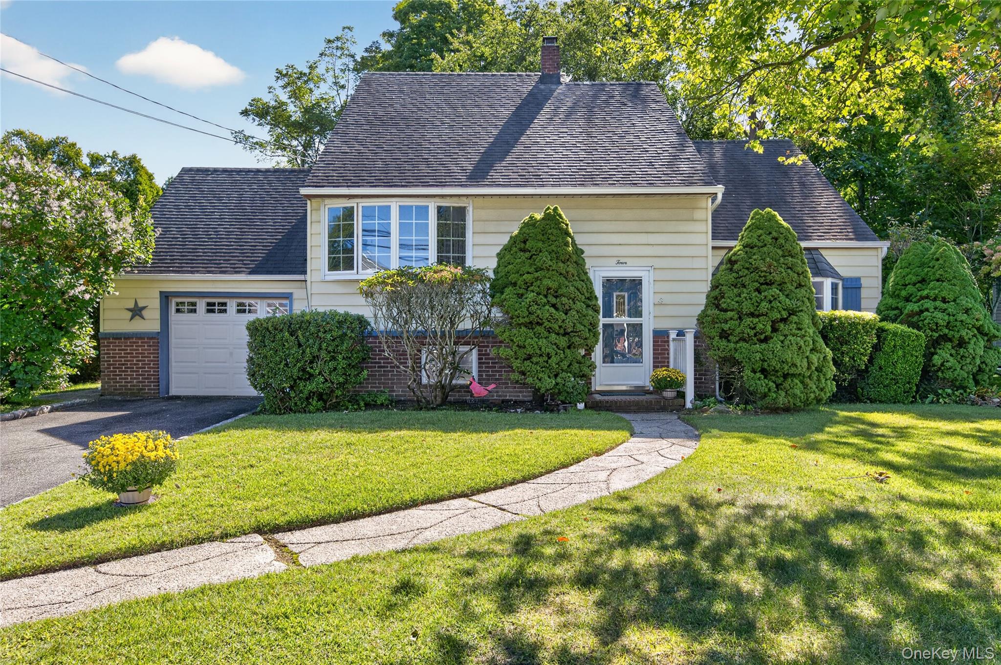 4 Oaktree Lane Property Photo 1