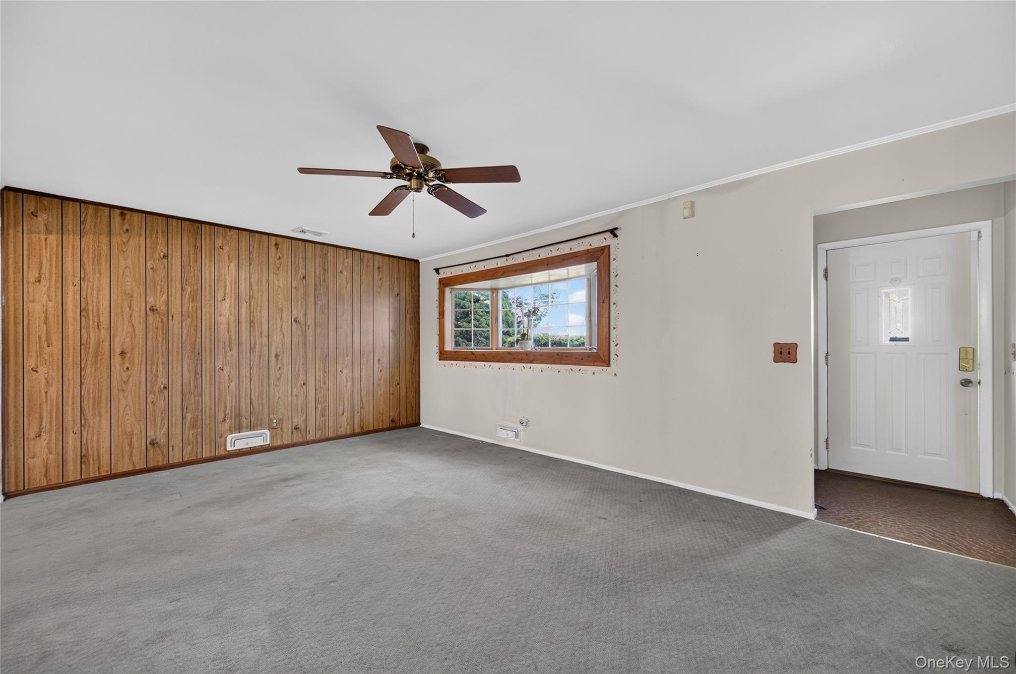 4 Oaktree Lane Property Photo 3
