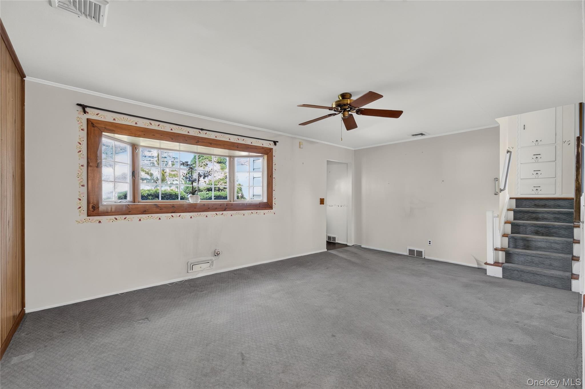 4 Oaktree Lane Property Photo 5
