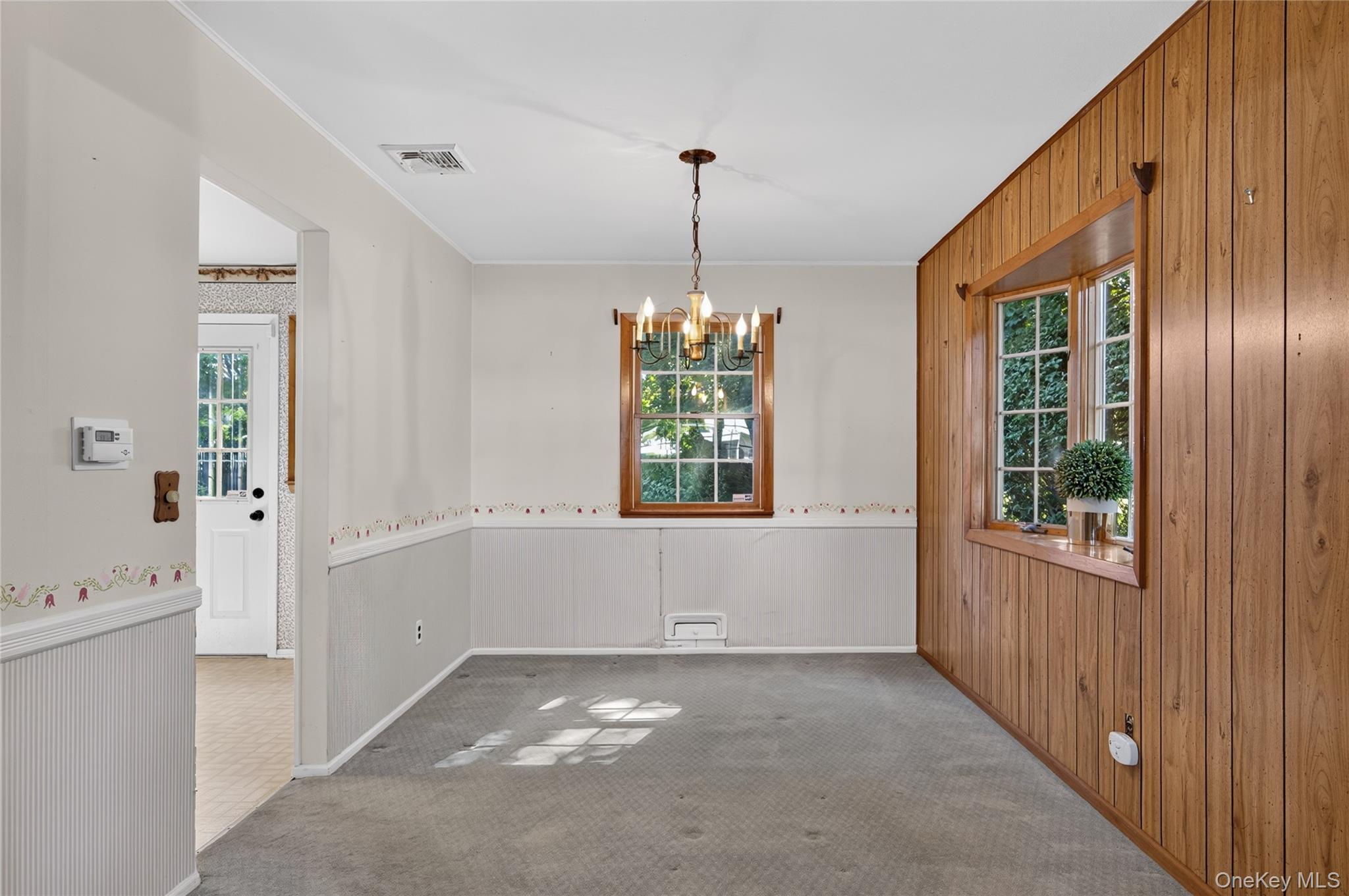4 Oaktree Lane Property Photo 8