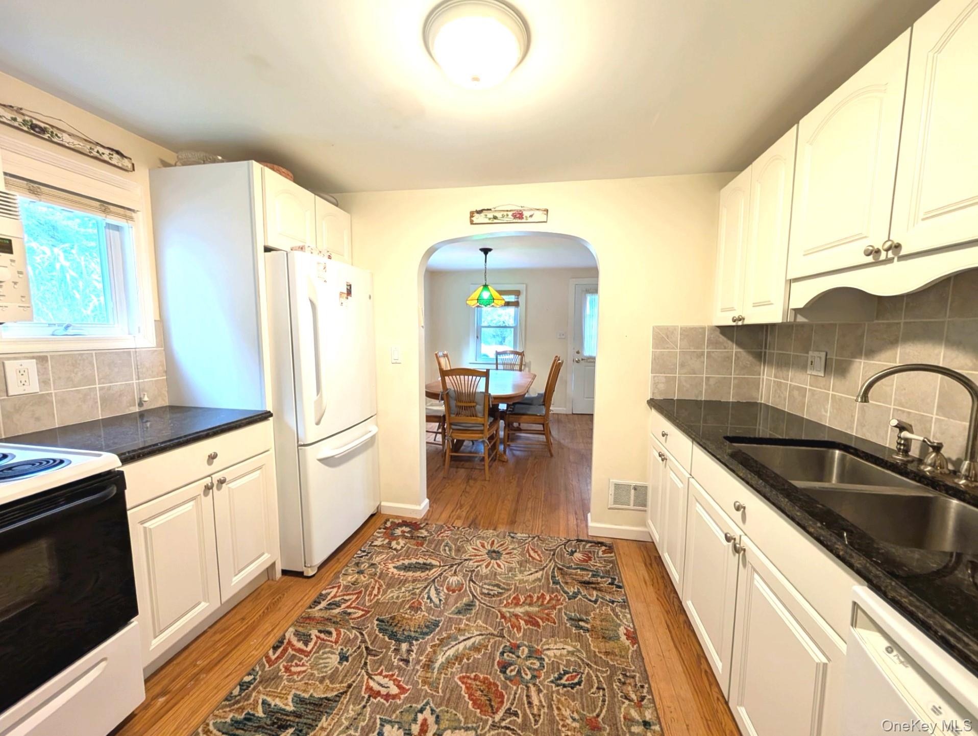 13 Fisher Road Property Photo 3