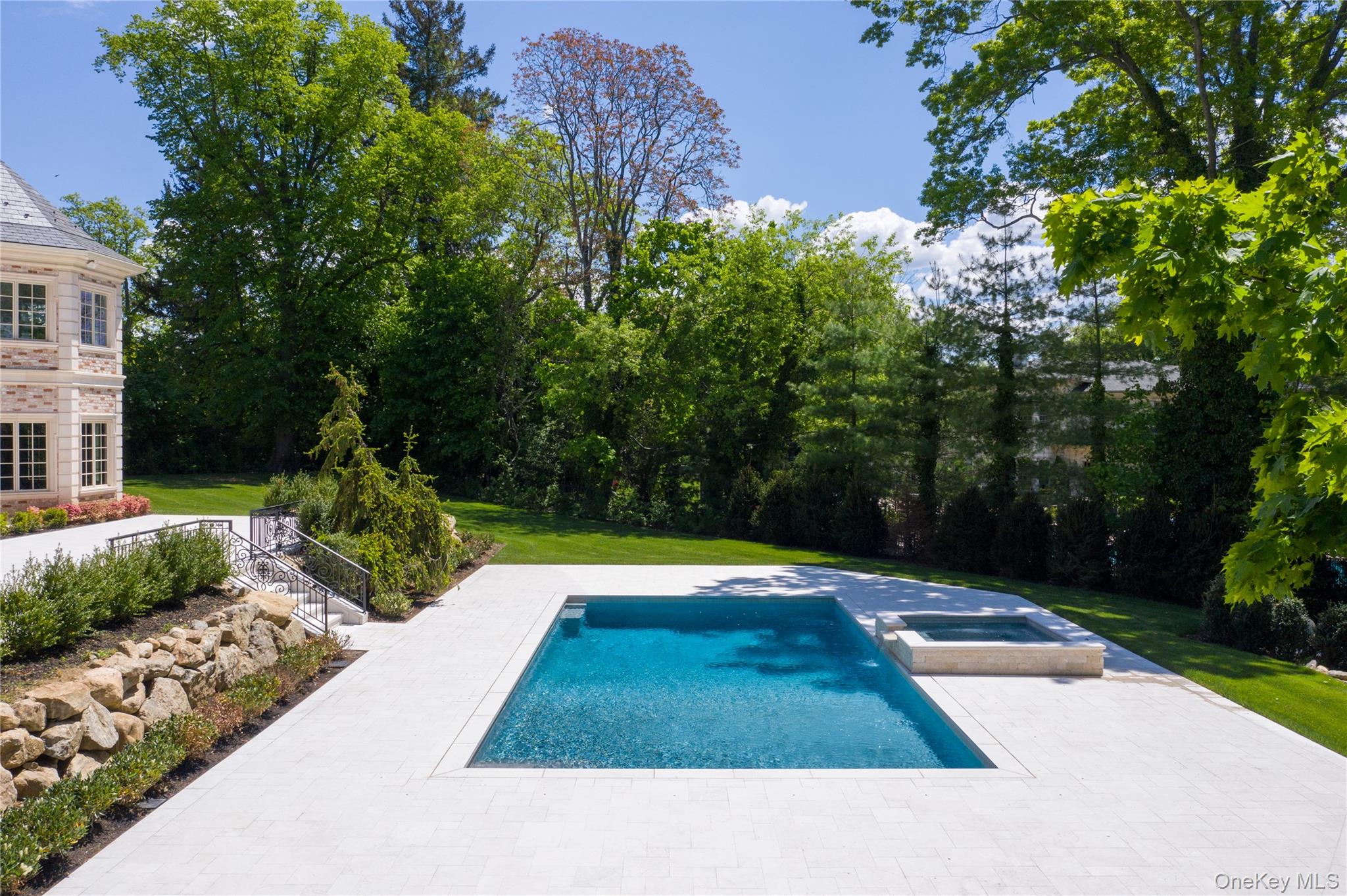 6 Foxwood Road Property Photo 29