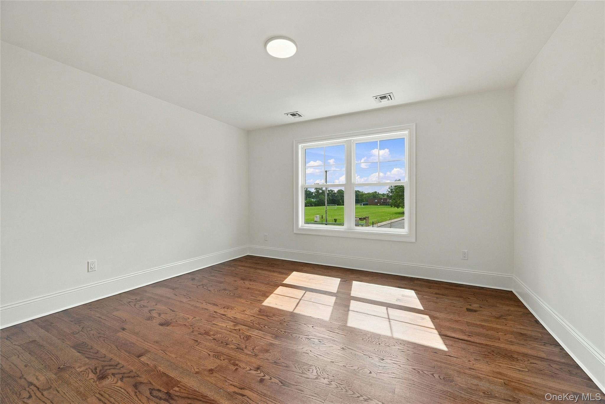 469 Clay Pitts Road Property Photo 31