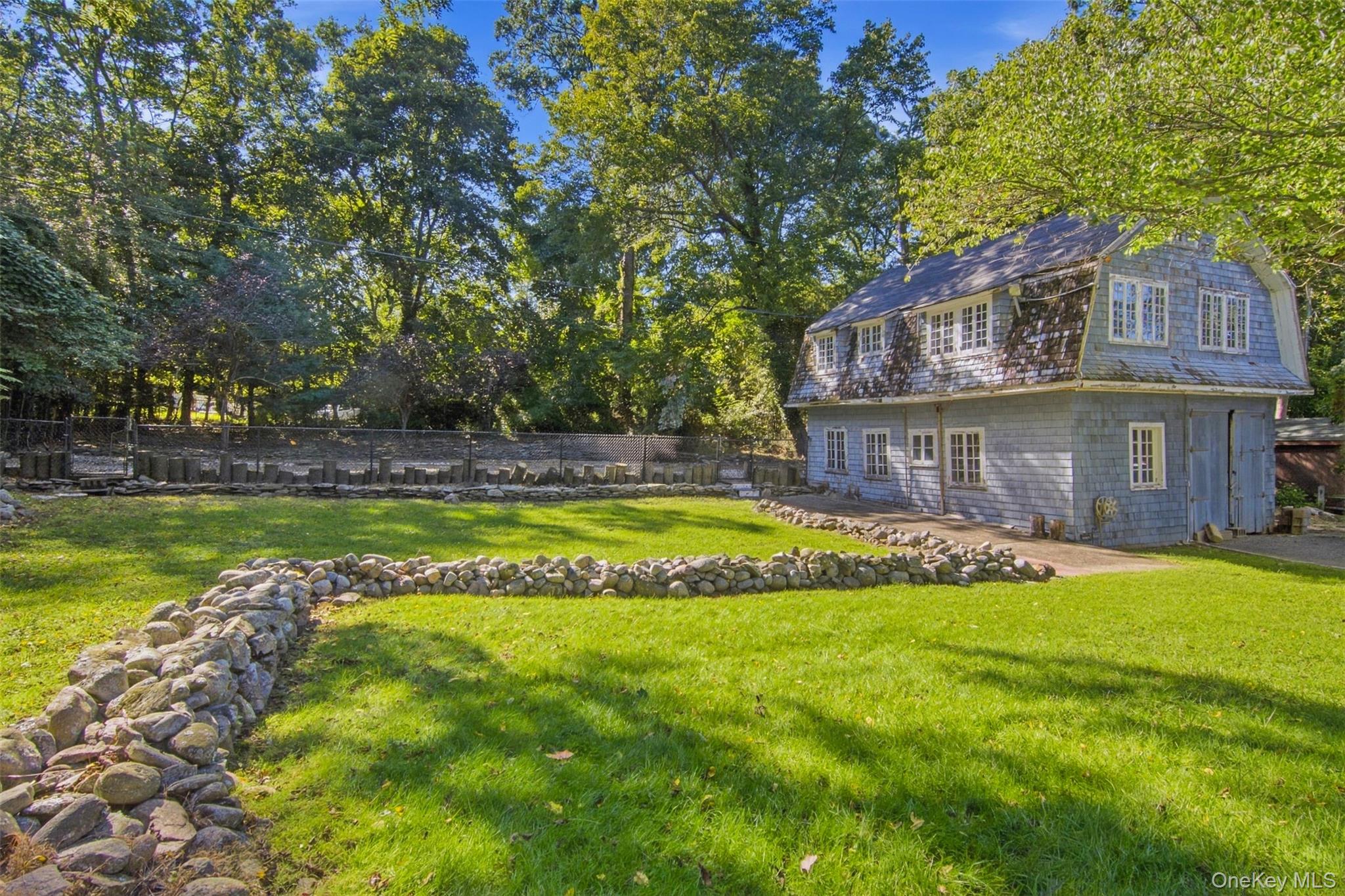 6 Barnhart Place Property Photo 28