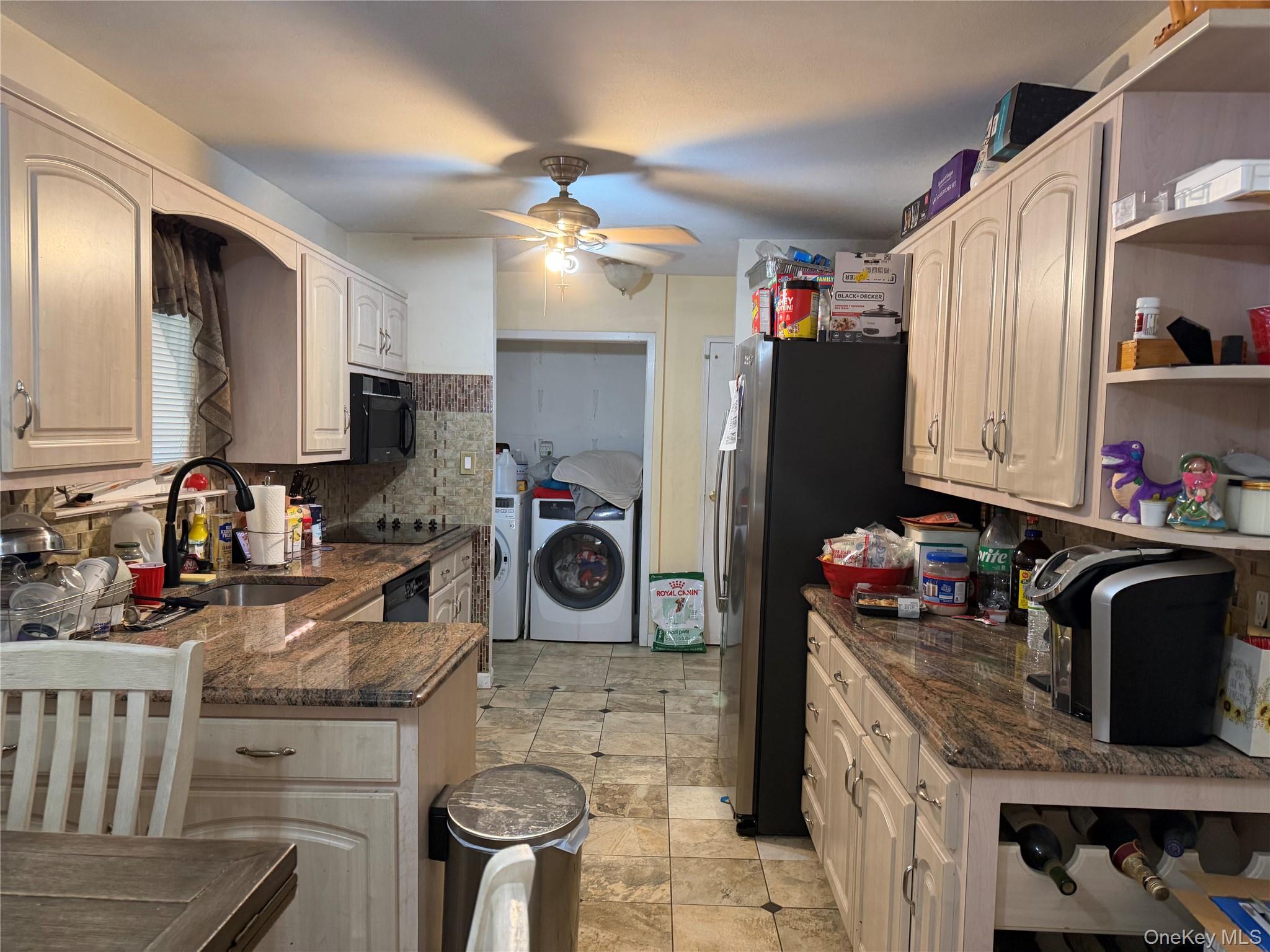 36 E Willow Street Property Photo 7