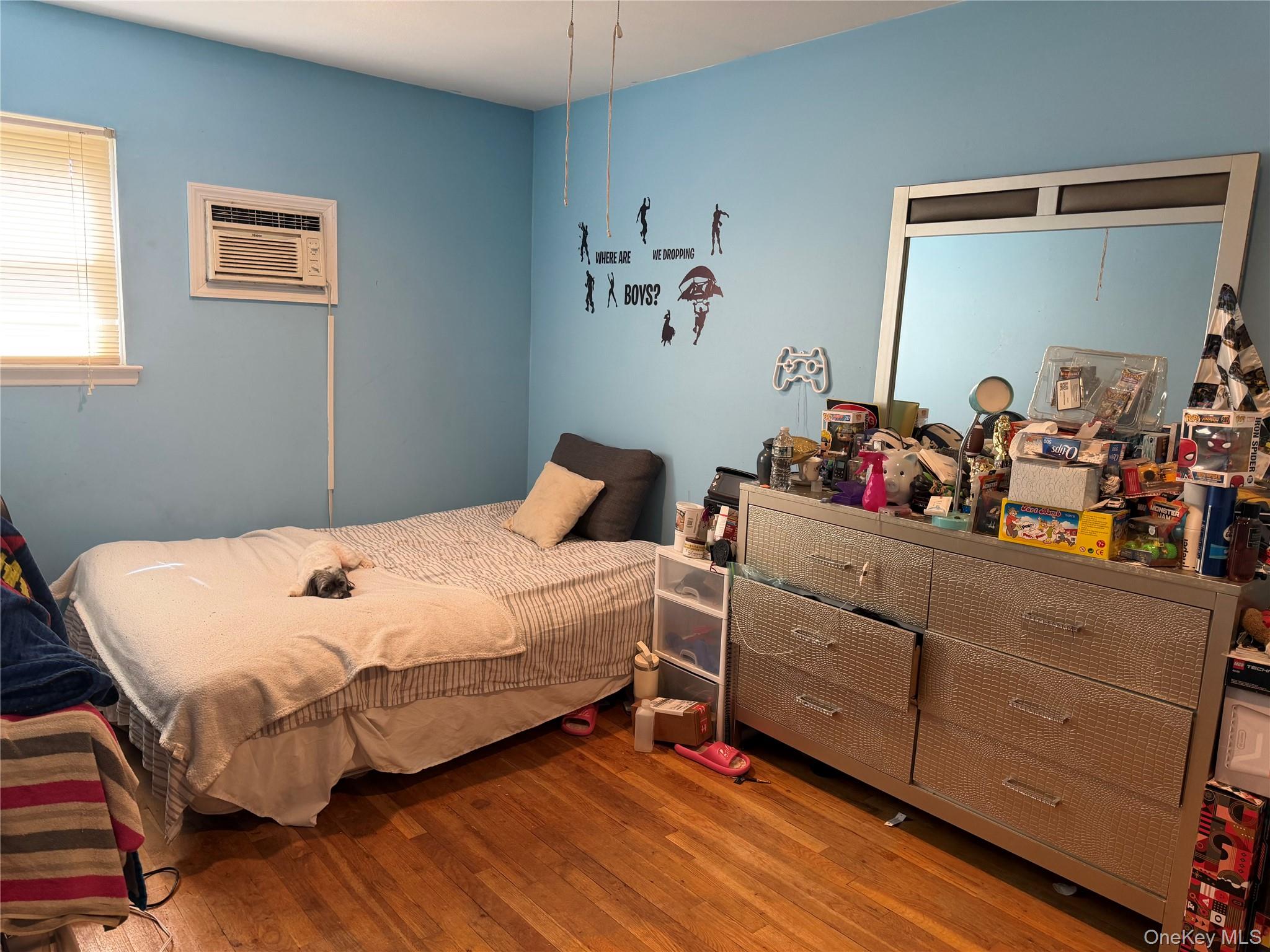36 E Willow Street Property Photo 17