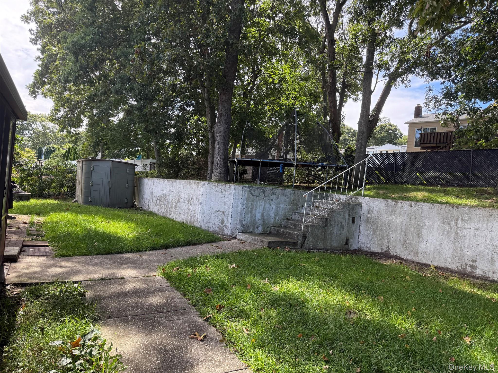 36 E Willow Street Property Photo 25
