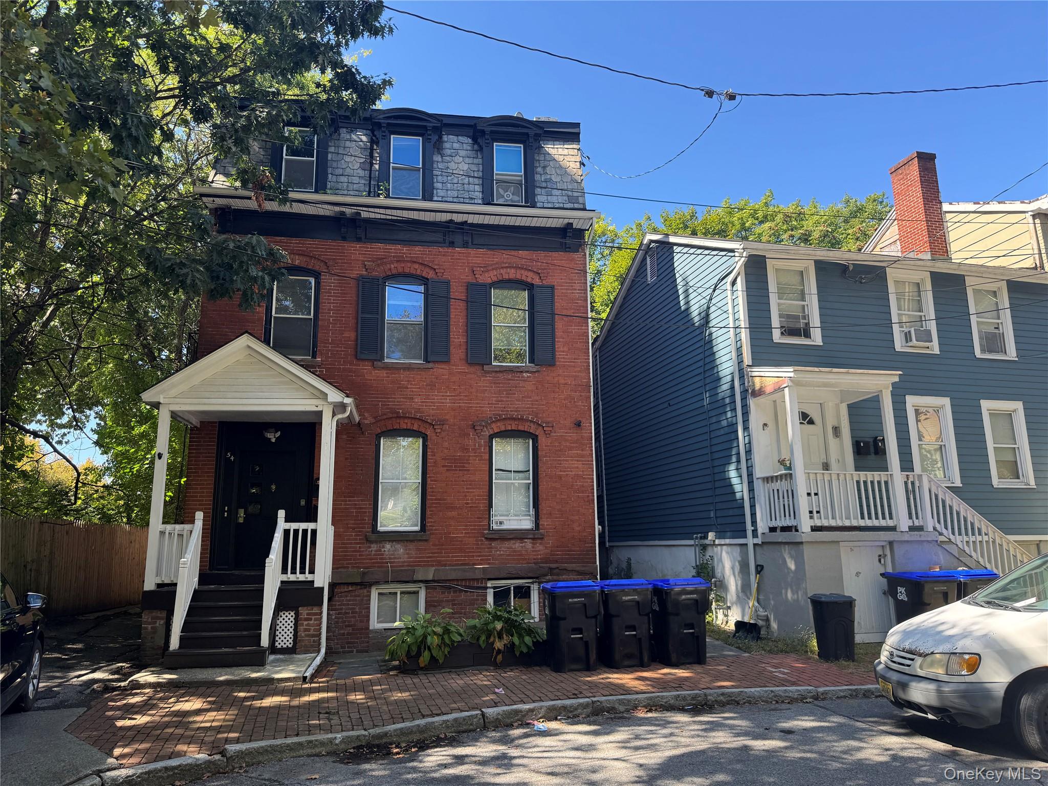 54 S Bridge Street Property Photo 1