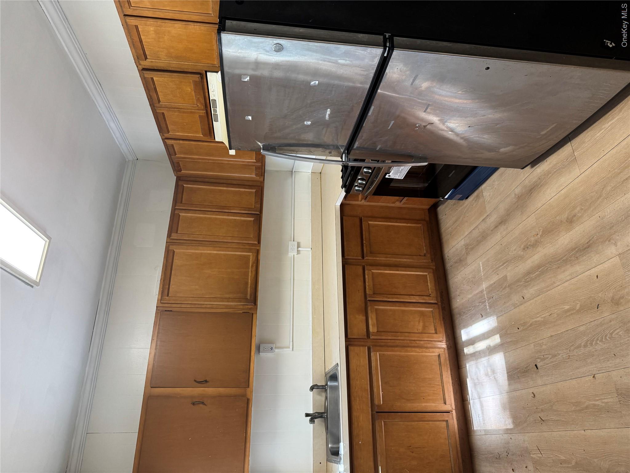 54 S Bridge Street Property Photo 10