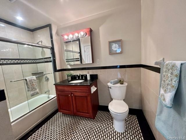100 Vista View Drive 807 Property Photo 6