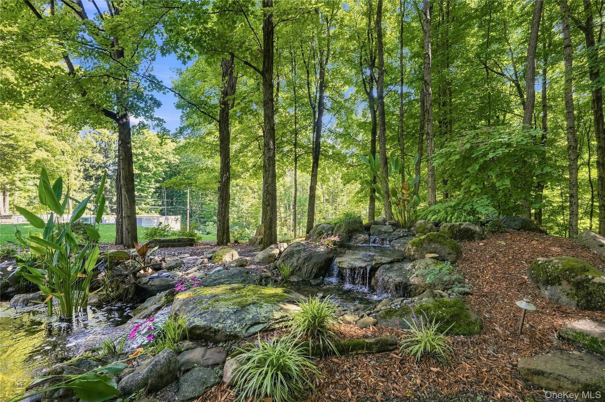 74 Ring Road Property Photo 6
