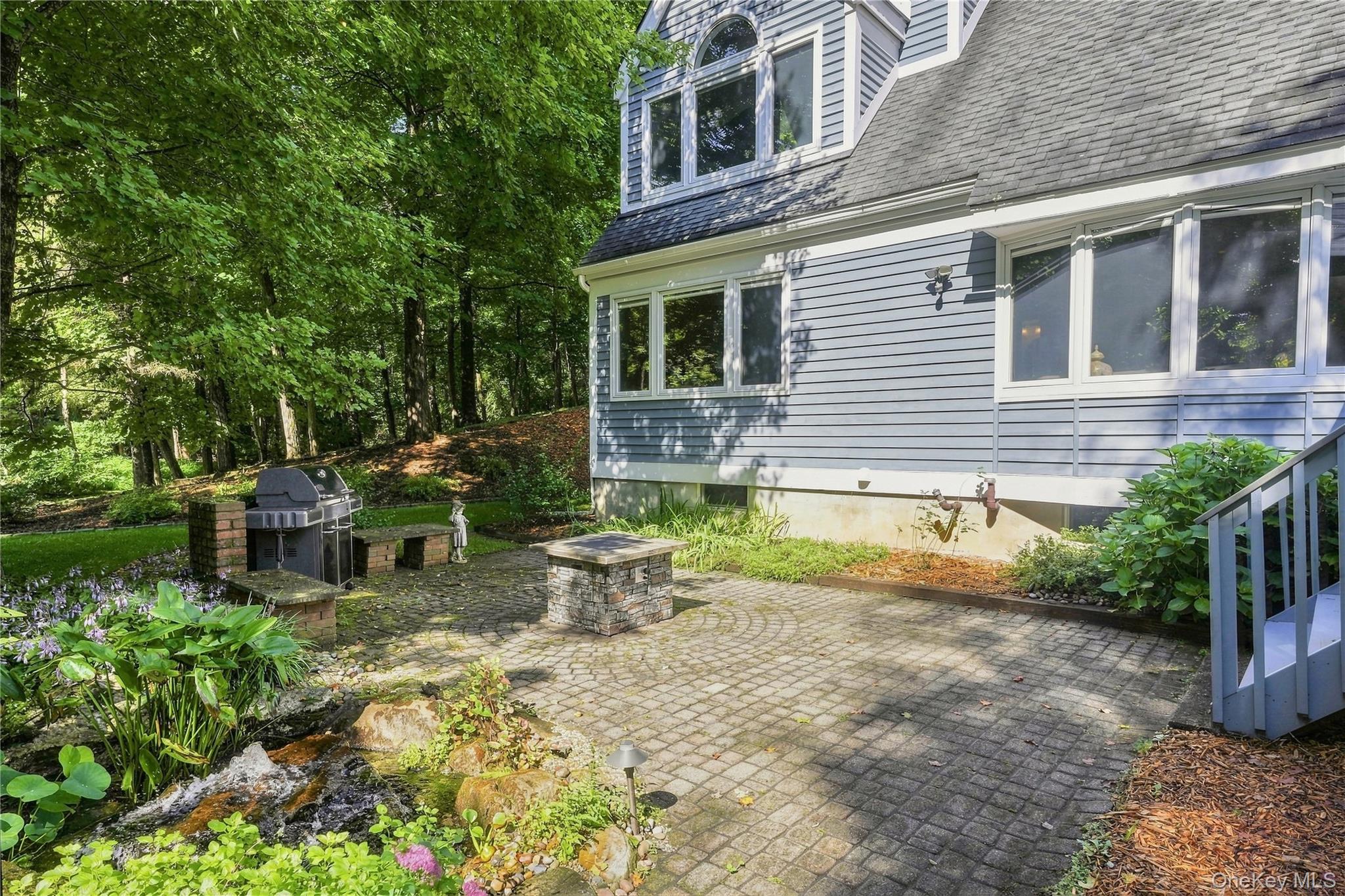 74 Ring Road Property Photo 14