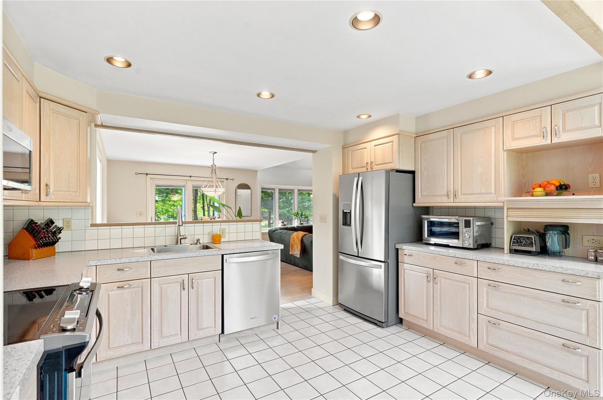 74 Ring Road Property Photo 17