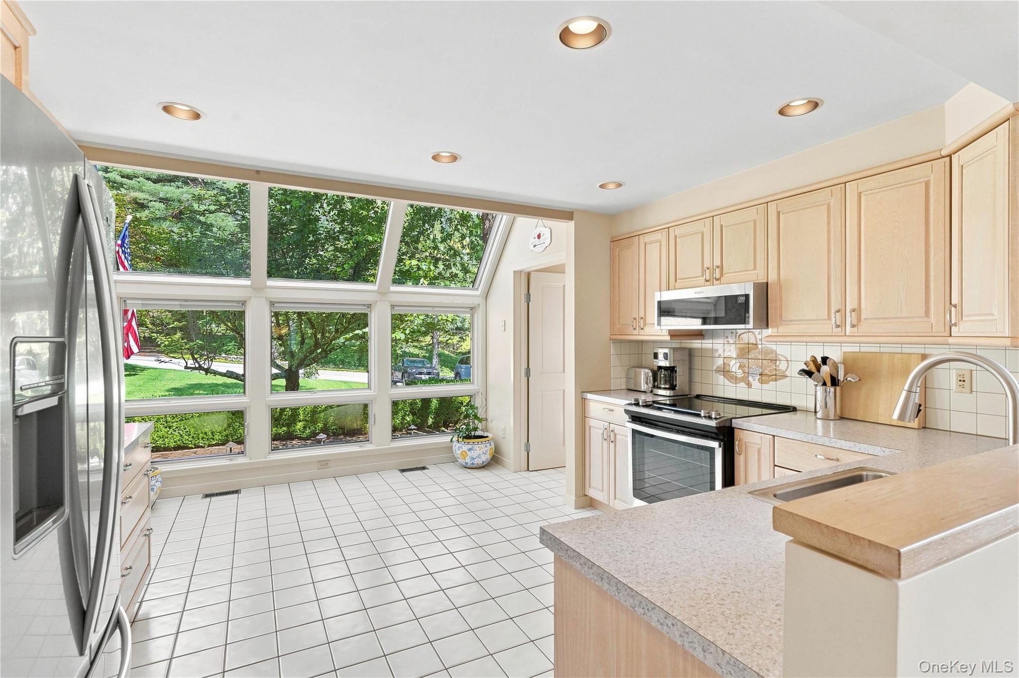 74 Ring Road Property Photo 19