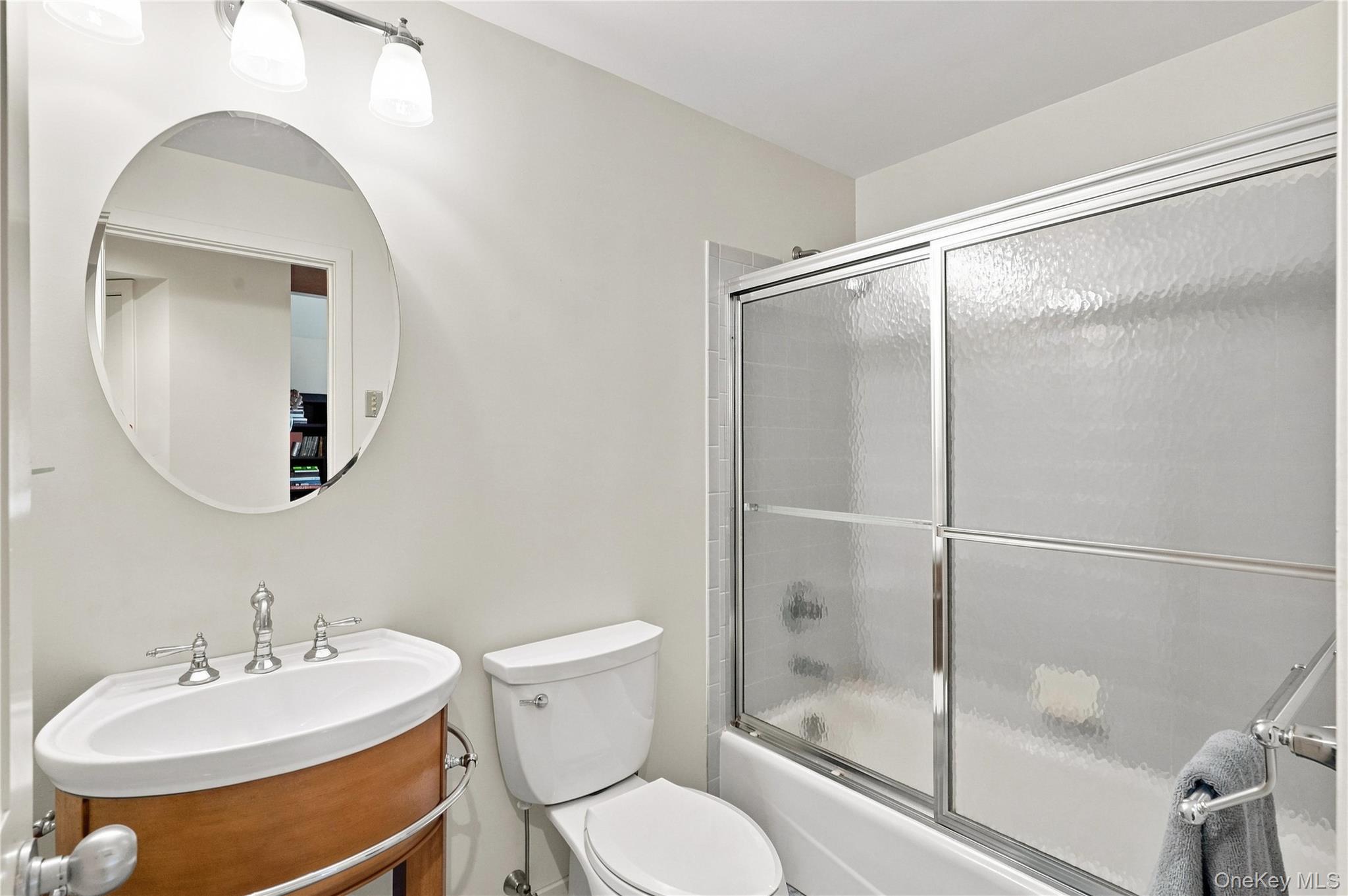 74 Ring Road Property Photo 33