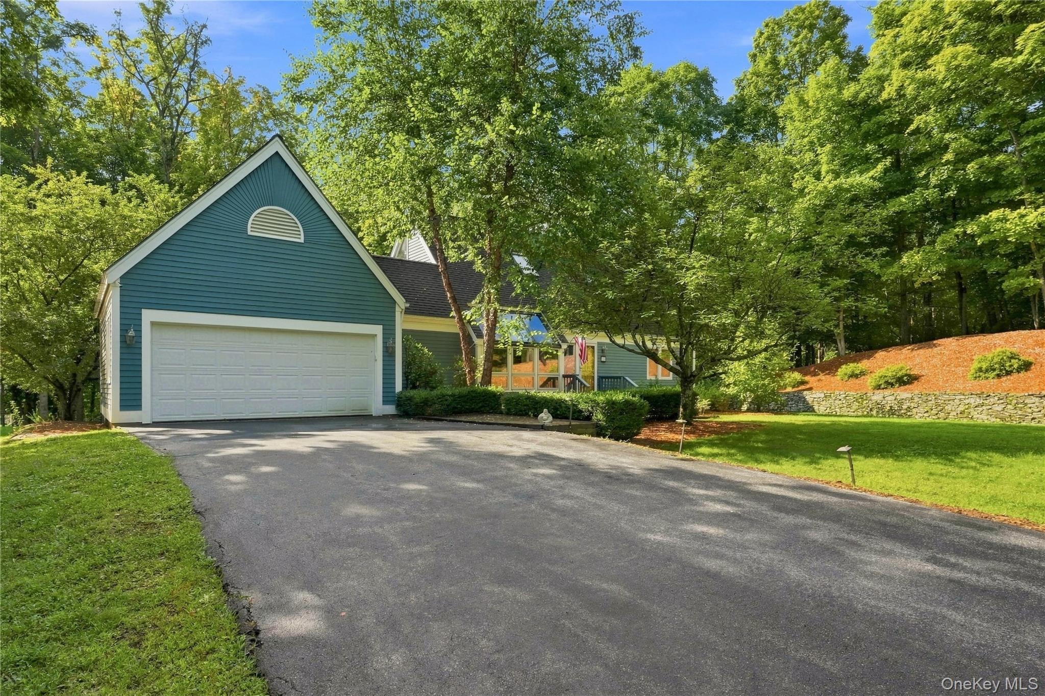 74 Ring Road Property Photo 37